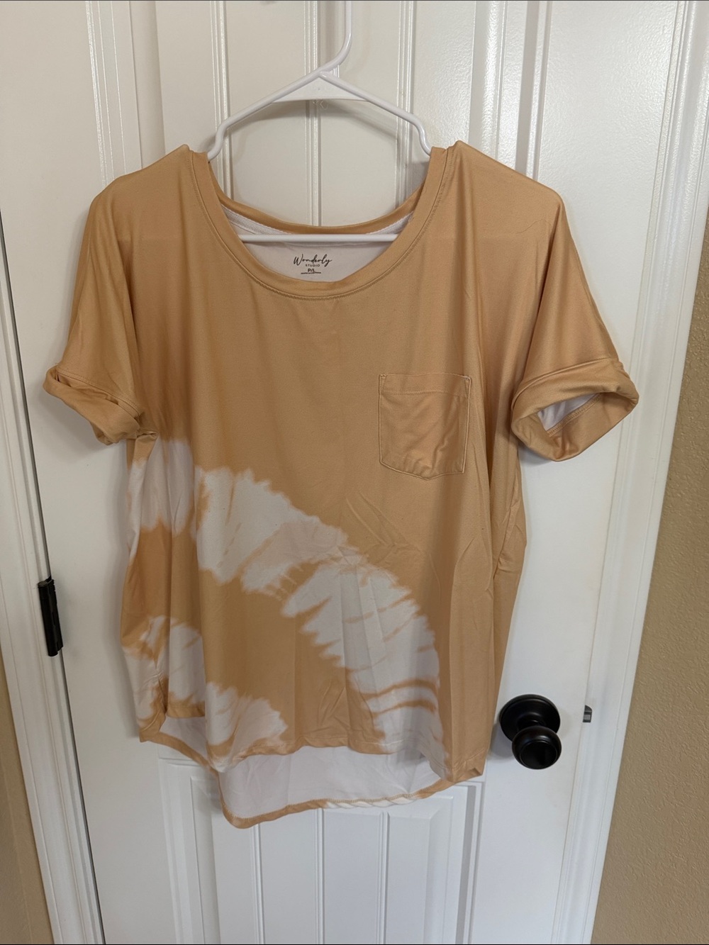 Wonderly Tan and White Tie-Dye Pocket Tee - Short Sleeve
